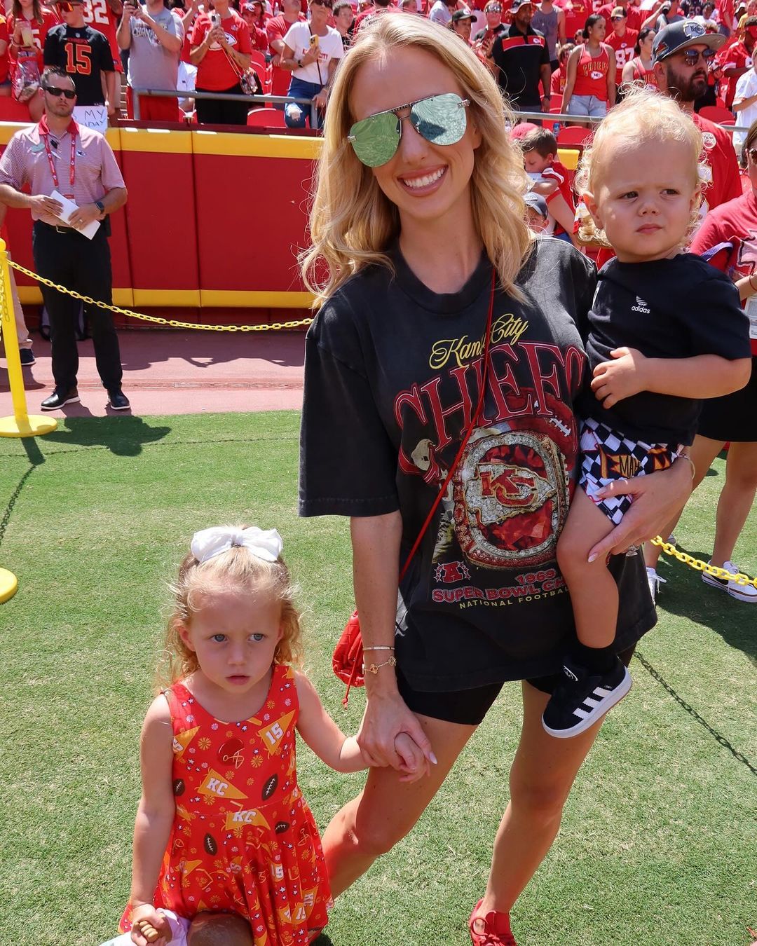 Brittany Mahomes with her kids